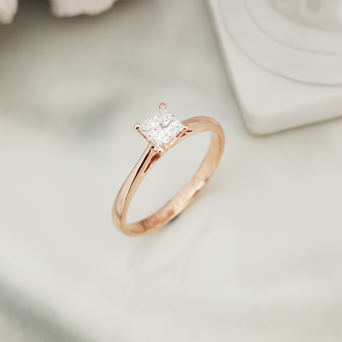 “Pawn Stars” - Can you pawn an 18k rose gold engagement ring?