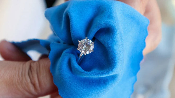 4 DIY Methods to Clean Gold Jewelries in the Philippines Like a Pro | Meycauayan Jewelries