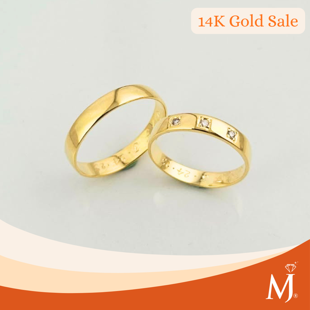 Two polished yellow gold rings