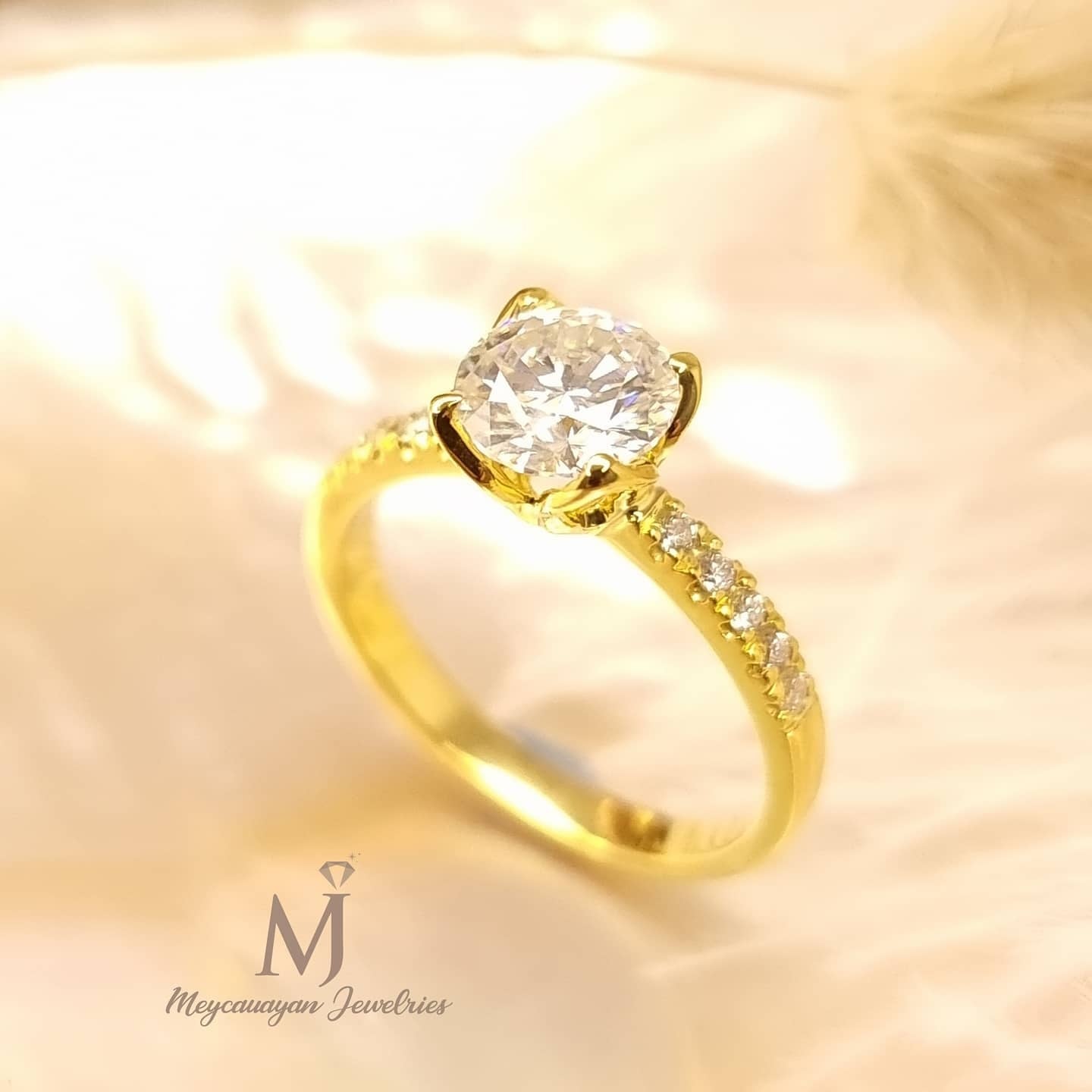 Lily Engagement Ring -  Meycauayan Jewelries